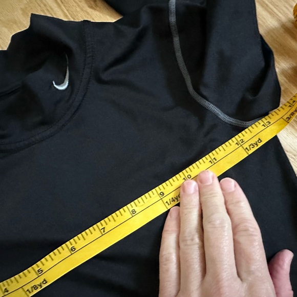 Nike Pro Unisex Long Sleeve Black Dri Fit Kids Shirt  - Size XL (NWOT) - Picture 7 of 11